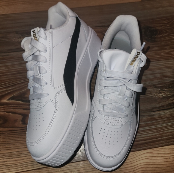 Puma  Karmen Rebelle White and Black Platform Sneakers Size 8.5 - Picture 2 of 6